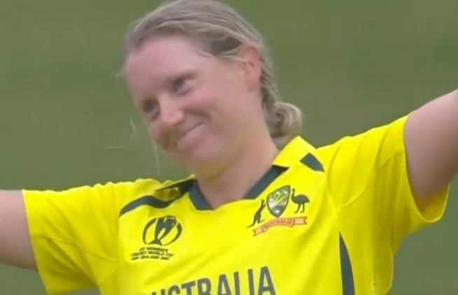 🏏 Healy Is Really, Really Good