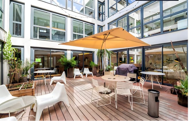 690 m2 de bureaux à louer ou à vendre