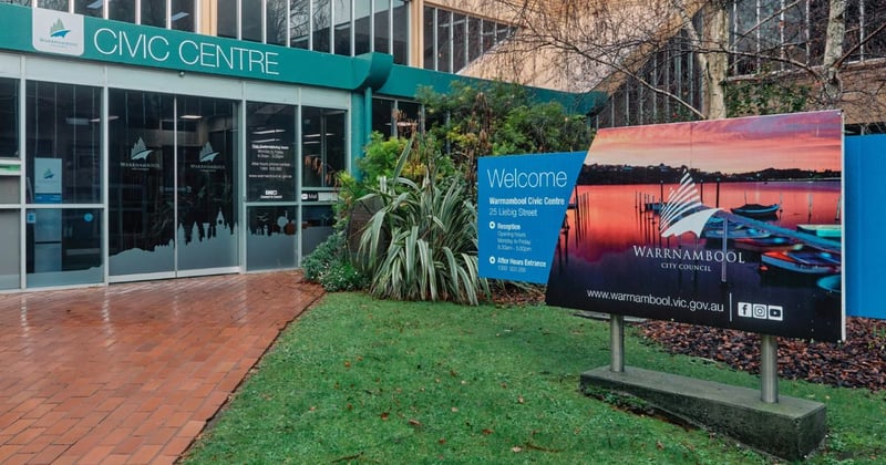 Warrnambool council’s $5m worker accommodation will go ahead, but 100-year-old trees worth $600k are staying 