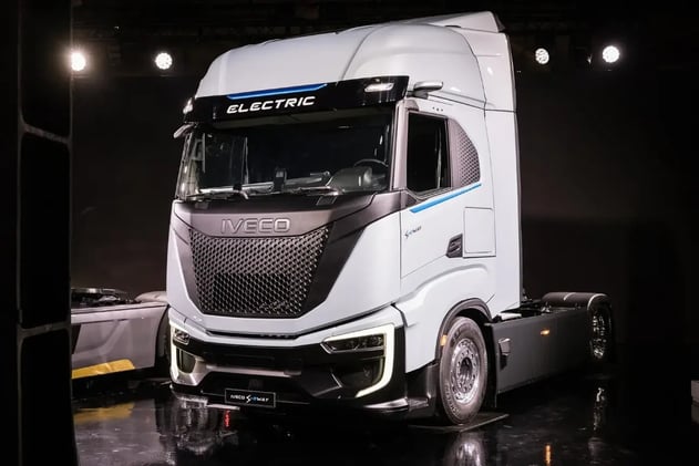 Neuer S-eWay Artic, Kampf um Dieselpreise & MAN Gleichteil-Strategie