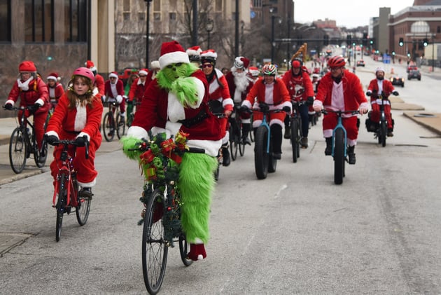 Santa Rampaging through December 🎅🚲 