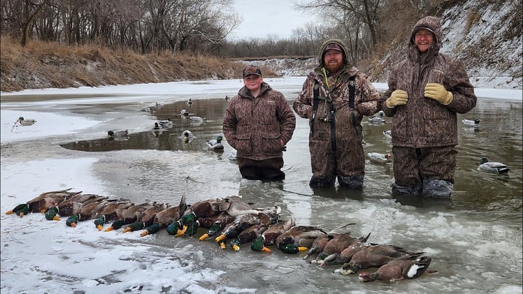 A Duck Hunting Masterclass in Staying Cold and Staying Hopeful