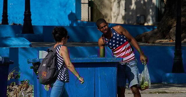 Castro's Grandson Gripes From Lavish Cuban Life