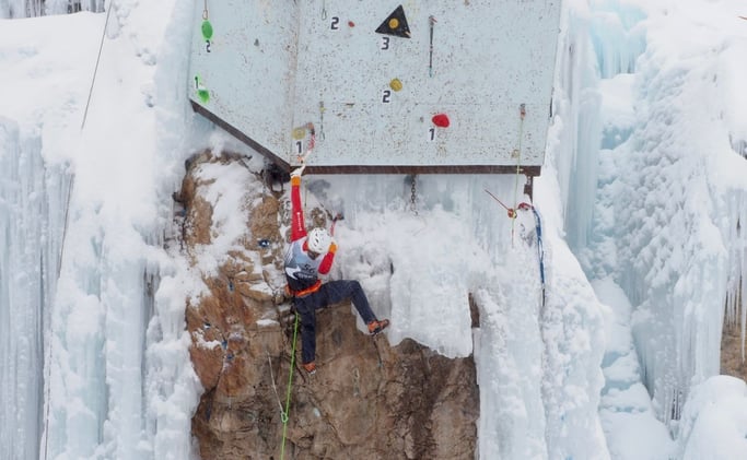 Canmore Climber Takes Gold at Prestigious Colorado Ice Climbing Competition