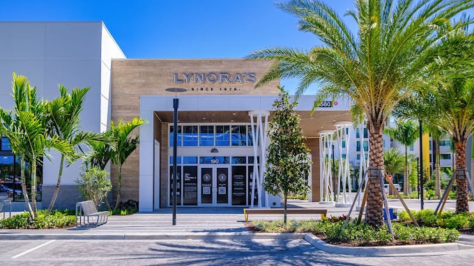 Lynora's of Boca -- A Pleasant Surprise