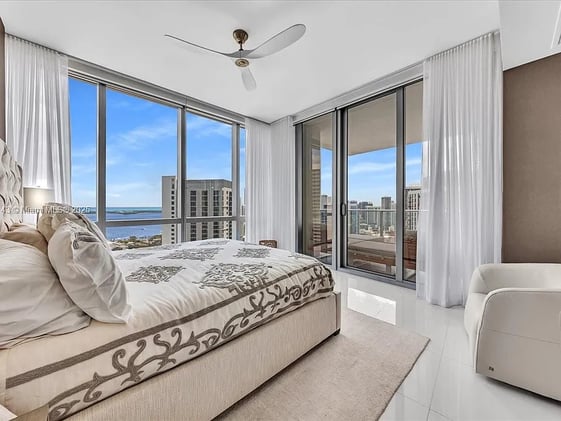 ✨ Just Listed – Sleek Condos, Corner Units & Coastal Charm Across Miami