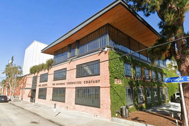 Industry Dirt: Happy Holidays