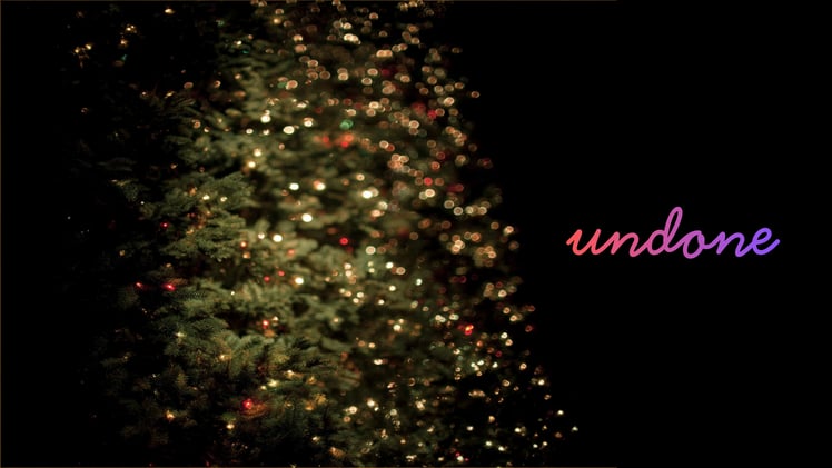 One bed. One witch. One billionaire. Let the festivities begin.🎄🎅🏽🎄🎅🏽