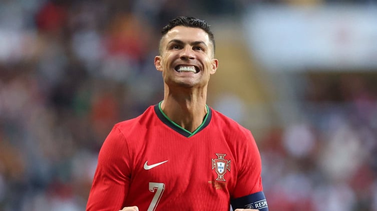 Ronaldo Shatters YouTube, Sonic 3 Hype, and Surviving Your YouTube Journey