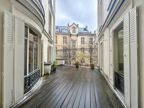 Superbes bureaux à louer de 218 m2 