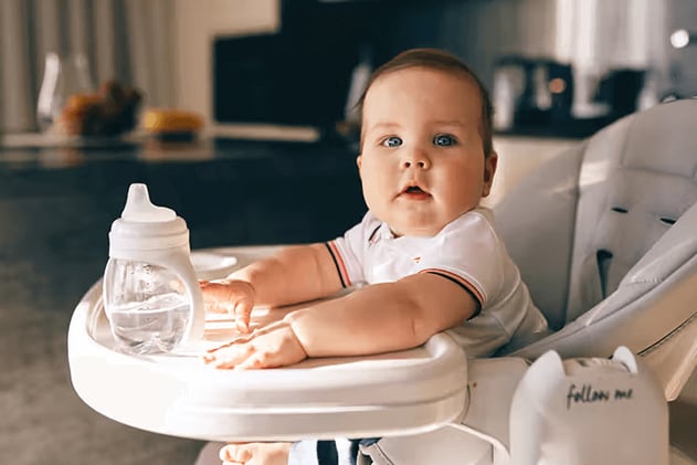 The Risks of Giving Water to Babies Under 6 Months