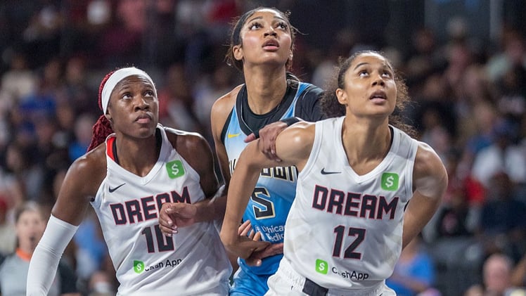 Angel Reese departs Chicago for Atlanta