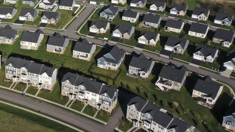 White House sets 100-home ownership threshold in proposed institutional buying ban