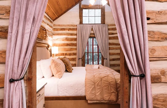 🍽️ Kids Eat Free Deals, Cavern Bat Fest & Stress-Free Activities