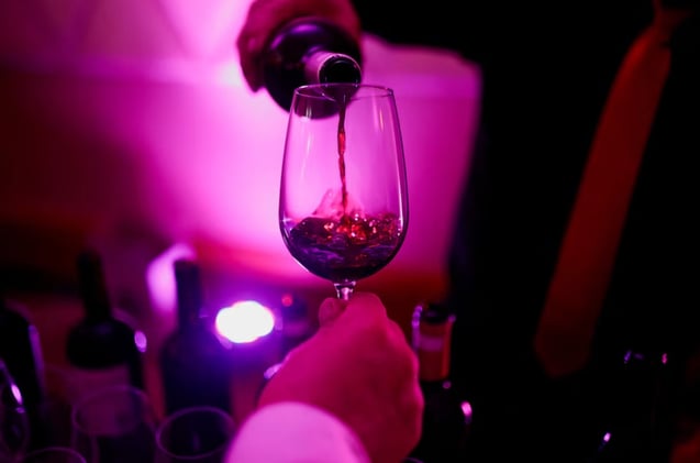 Chilean wines boom in Brazil as tariffs dampen US demand // Summer heat brings bumper wine harvest in the east