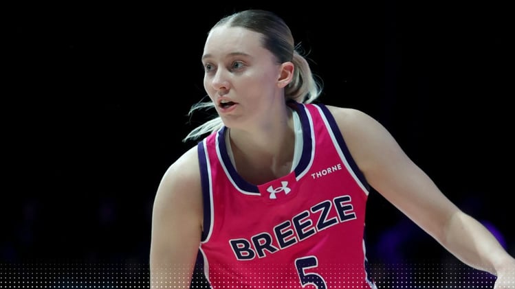 Paige Left Frustrated After Embarrassing Loss