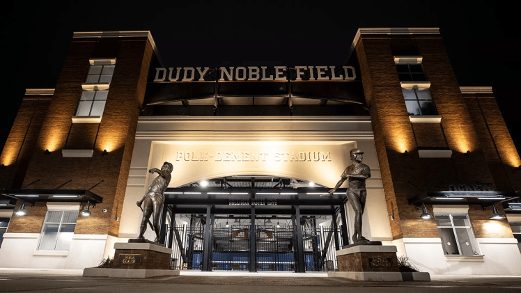 Bulldog Brew 10/14: Josh Hubbard Honored!