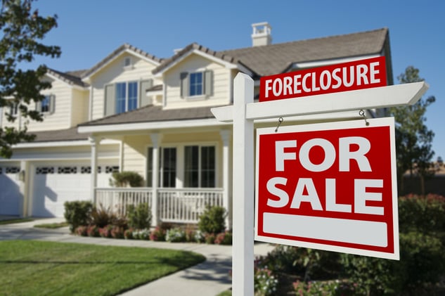 Foreclosure filings rose 14% in 2025