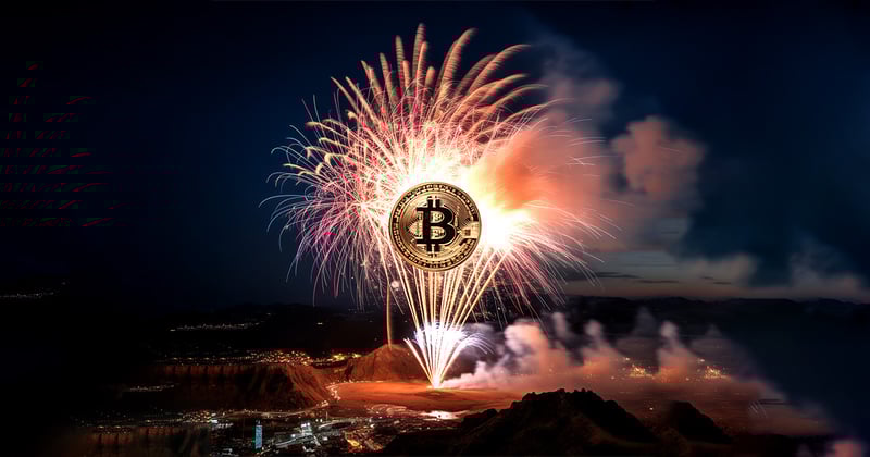 Clarity at Last! 💥 Bitcoin Smashes ATH & Greatest Altseason Ever Incoming? - CoinCentral Weekly