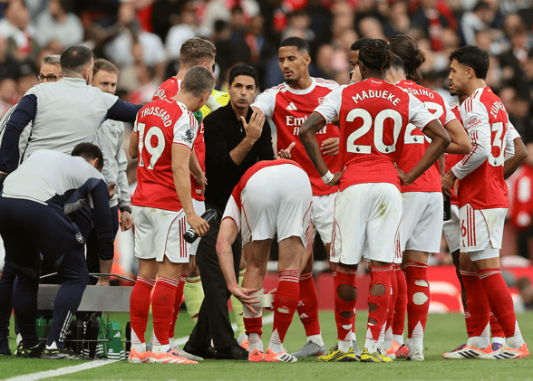 Arsenal at Burnley, City vs. Bournemouth, Milan vs. Roma, and more