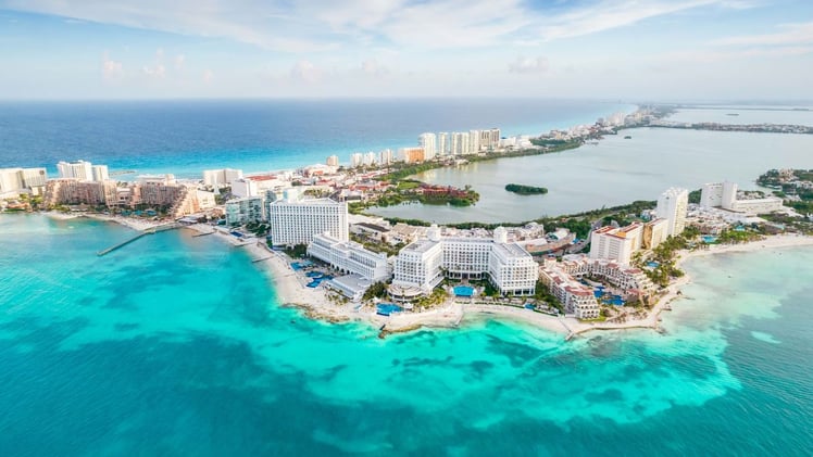 🗞️ Close colleagues