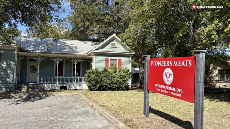 👉South African Deli + Meat Market 