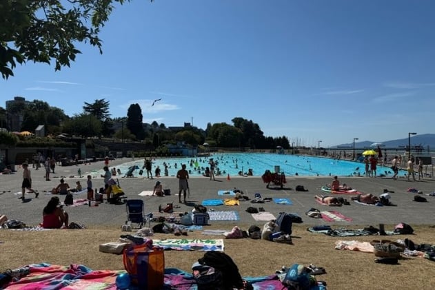 Kitsilano pool reservation system staying put for now