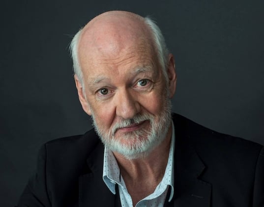 November 18, 2025: What's in Colin Mochrie's fridge?