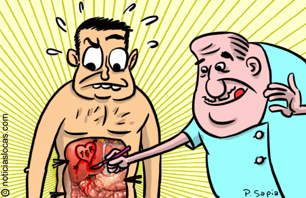 Cirujano marca sus iniciales en los hígados de sus pacientes