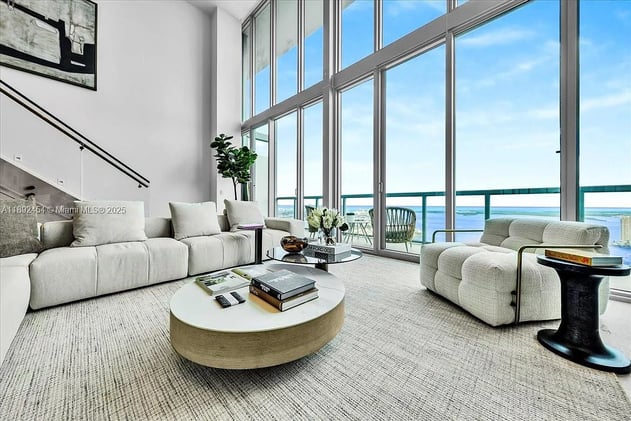 🌞 Miami Living – Fresh Listings in Miami’s Most Sought-After Neighborhoods