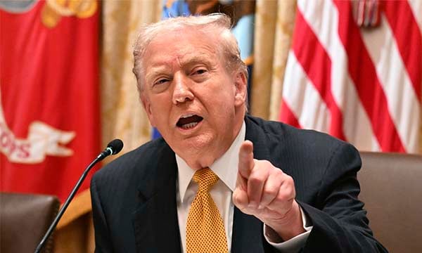 🟠 Trump Promotes Top DOJ Official