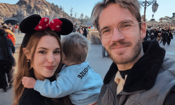 Disney Sea and Christmas Gifting 