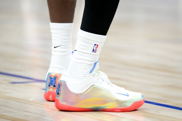 Are We Signature Sneakermaxxing?