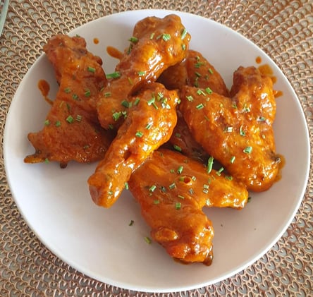 Bald Buck - No Mess Crispy Wings 