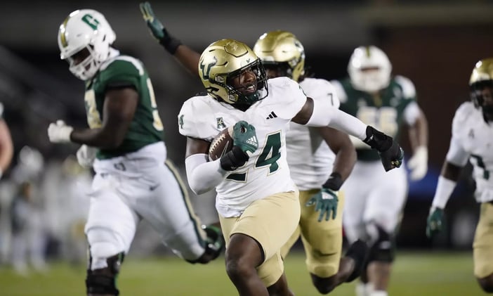 A Slow Christmas Eve For Sports