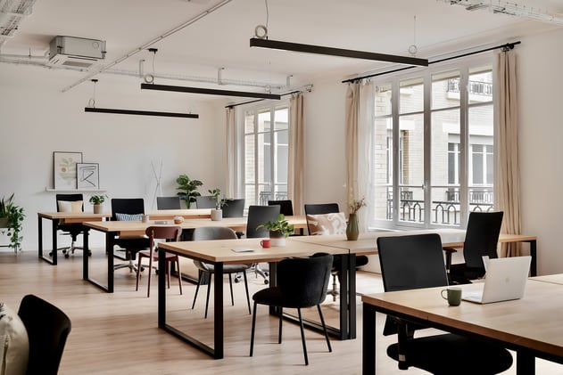 ✨ 225 m2 privatifs à louer dans le 9e, à deux pas de Saint-Lazare