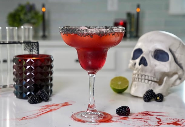 🥃 These cocktails are guaranteed to steal the show this Halloween 🎃