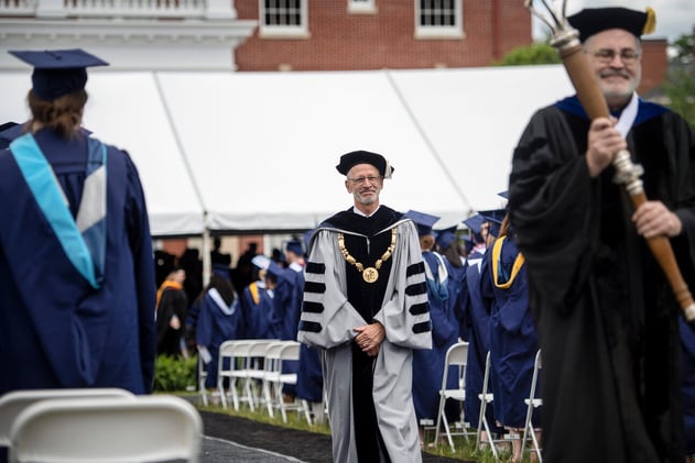 👑 Higher Education Hero