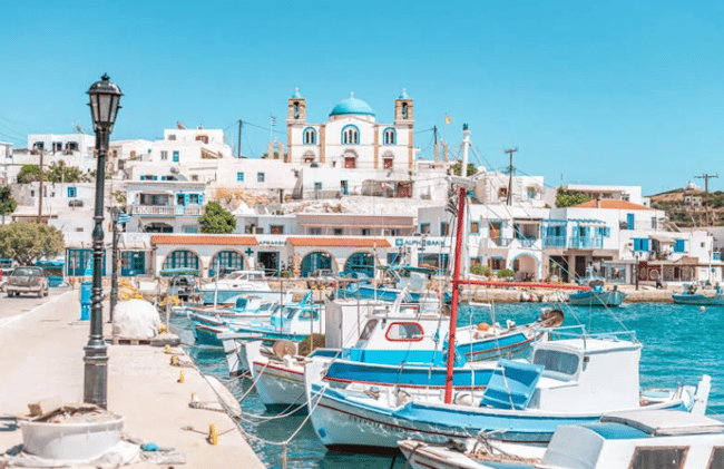 🌀Piraeus museum, Golden Globe nominations for Lanthimos + Lipsi 