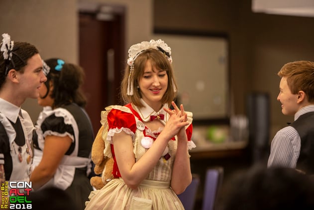 Otaku Royalty: How to Rule the Maid Café Experience at Anime Midwest