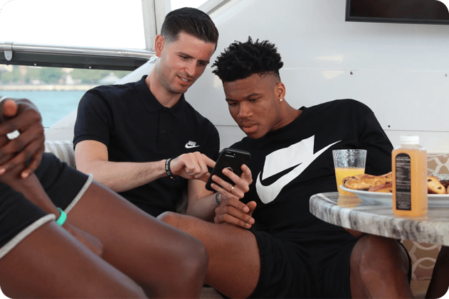 📈 He Went From Making $11/Hr to a Nike Exec... Then He Quit