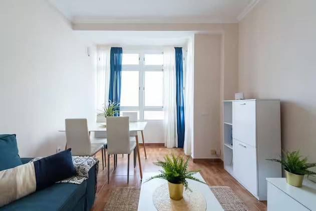 ๐ 2 Beds in EU from $699