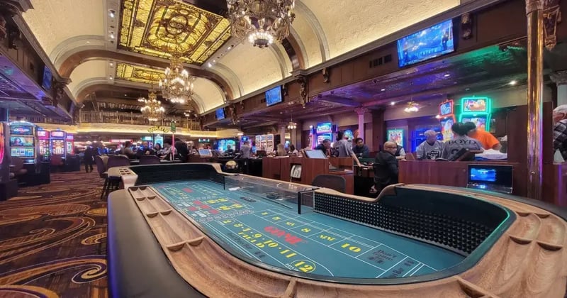 The Drunk Gambler Who Taught Me Everything About Options Trading