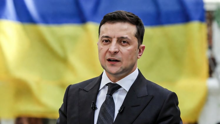 Ukrainian President Zelenskyy Signals Openness to Demilitarized Zone