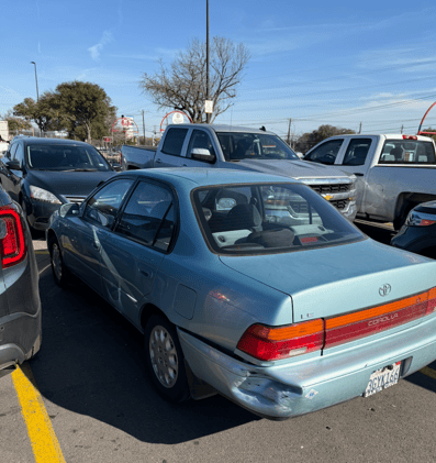 7 Middle Class Habits That Build Wealth