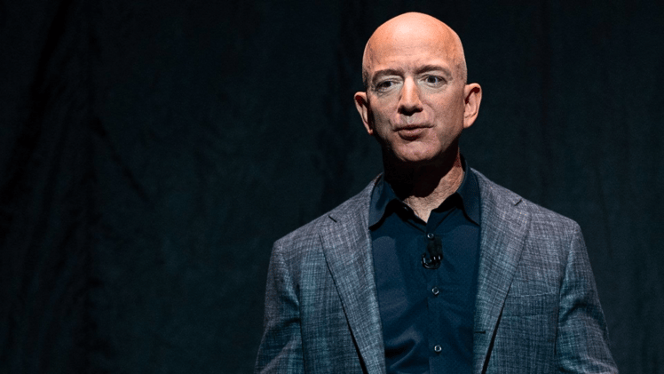 Jeff Bezos: "Toda startup tiene pocas posibilidades de funcionar... Pero eso no significa que no puedas ser optimista."