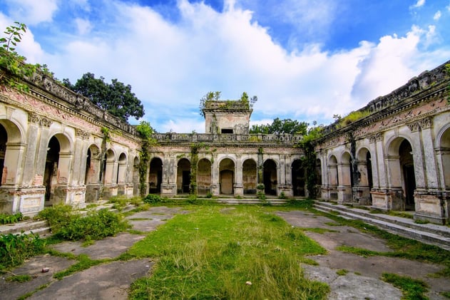A History Written in the Waters of the Jamuna: Hemonagar Zamindar Bari: