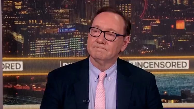 Kevin Spacey Is Now “Homeless” — Playing The Harmonica In Tel Aviv For Money?