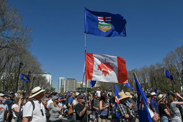 Vote to Leave Canada