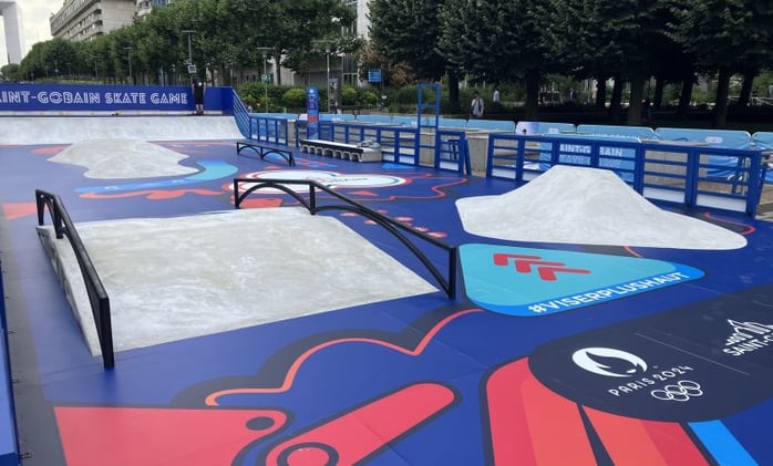 🚀 xTool’s new machine boasts a laser, a blade, an inkjet cartridge and a pen for all sorts of crafts.